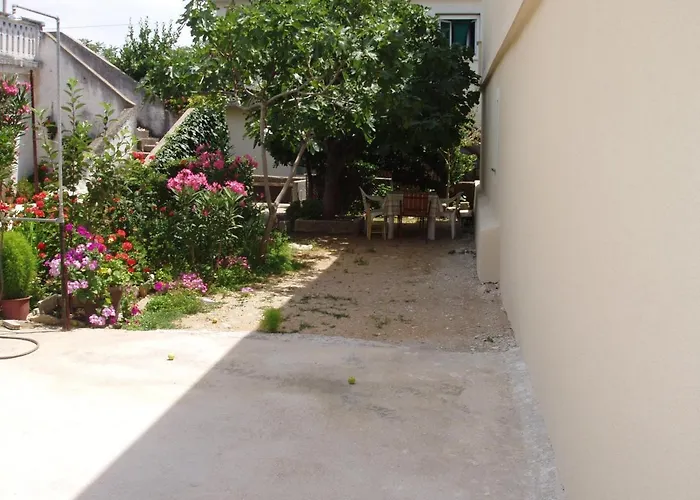 With Parking Space Povljana, Pag - 228 *